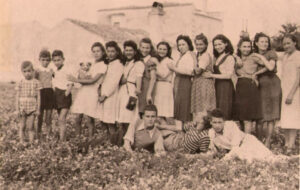 Lucera - Castellaneta Ida, Maria, Lella, Giacomo, Anna e Clementina - Masseria Mansueto nel 1938