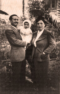 Lucera - Di Salvia Antonio nonno, Grasso Angela nonna e mio padre Di Salvia Alessandro - Foto di Angelo Di Salvia