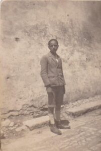 Lucera - Palmadessa Antonio in Vico Barrella il 15-6-1931 - Foto di Antonio Iliceto