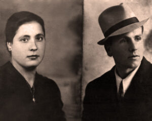 Lucera - Romice Leonardo e Carapelle Modestina, i miei genitori (anni 30) - Foto di Francesco Antonio Romice
