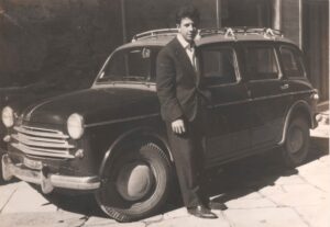 ucera - Olivieri Antonio (Tonino) con la mitica FIAT 1100 Familiare, anni 60 - Foto di Lino Montanaro