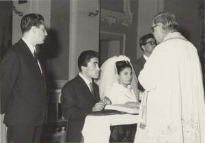Lucera - Catapano Erminio e Maria Santoro - Chiesa Madonna del Carmine, celebrante Can. Rossetti, testimoni Nicola Santoro e Francesco Paolo Catapano - 1963