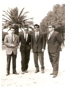 Lucera - Dell'Osso Bruno, Fernando Di Benedetto, Maglia Ciro e De Peppo in Villa comunale nel 1963 - Foto di Antonio Iliceto
