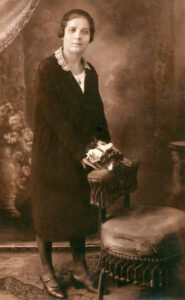 Lucera - Cammisa Maria in Carmine Carapelle nel 1926- Foto di Nicola Carapelle