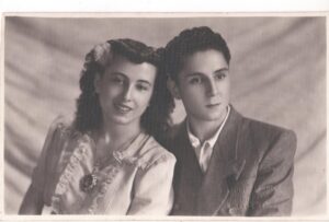 Lucera - De Troia Dante e Olivieri Carmela (I genitori di mia moglie) nel 1946 - Foto di Lino Montanaro