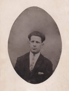 Lucera - Olivieri Vincenzo, mio padre, nato a Lucera il 7 febbraio 1900 - Foto di Aldo Olivieri