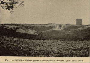 Lucera - 1934 - Anfiteatro romano - Dal libro ' Anfiteatro e Gladiatori in Lucera' di Renato Bartoccini