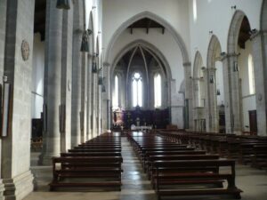 Lucera - Basilica Cattedrale - Navata centrale