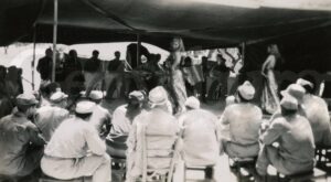 Lucera - Italian Show - 29-06-1944 - Foto di Albert Change