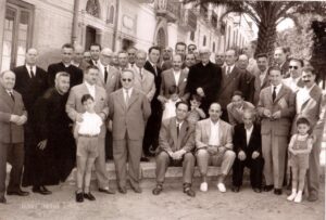 Lucera - Chiesa S. Domenico 1954 -Incontro con P. Angelo Ferracina, primo padre giuseppino che ha operato presso l'Opera S.Giuseppe