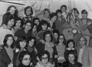 Lucera - Scuola media A. Manzoni 1974-75 -Succursale in Via San Domenico alias Fort Apache - Con Antonio Rotunno, Teresa D'Incicco - Foto di Mario Valerio Morrison Rotunno