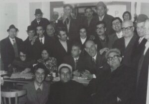Lucera - Sezione del PSI anni 60 dopo un successo elettorale - Foto di Massimiliano Monaco