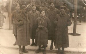 Lucera - Ieluzzi Giuseppe - secondo da sx - seconda fila nel 1941- Foto di Antonio Iliceto