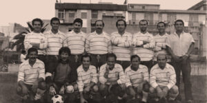 Squadra di calcio - Si riconosco al centro in piedi Vincenzo Di Siena e Carlo Follieri