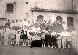 Lucera - Chiesa di Santa Caterina - Comunione di mio papà Romano Vincenzo anni 30