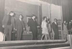 Lucera - Teatro S. Giuseppe - Gruppo Teatrale ITC VITT. EMAN. II - Lino Montanaro, Aldo Dell'Osso - Direttore Artistico Don Eduardo Di Giovine 1969 - Foto di Lino Montanaro